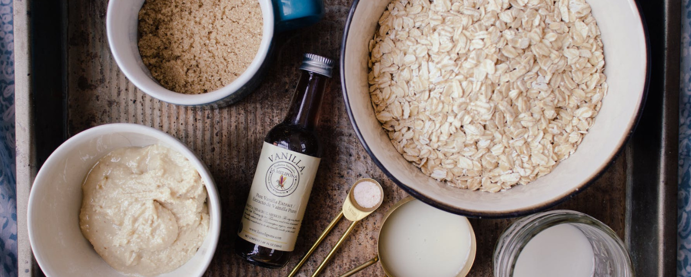 Decorative Ingredients such as vanilla, oats, milk, brown sugar and salt.
